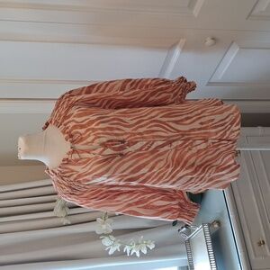 NWOT Kivari Womens Soraya‎ Linen Print Puff 3/4 Sleeves Button Down Blouse S-4